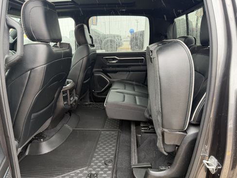 Used 2025 RAM 1500 Laramie w/ Laramie Southwest Edition AWD/4WD image 15