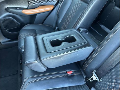 Used 2022 Mitsubishi Outlander SEL image 17