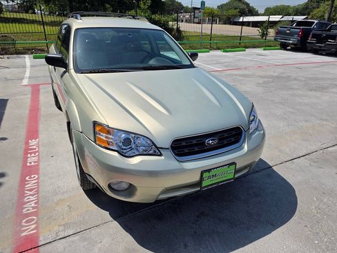 Used 2007 Subaru Outback 2.5i AWD/4WD image 5
