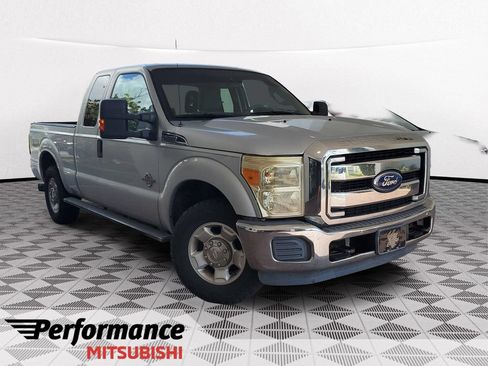 Used 2011 Ford F250 XLT w/ XLT Interior Pkg RWD image 1