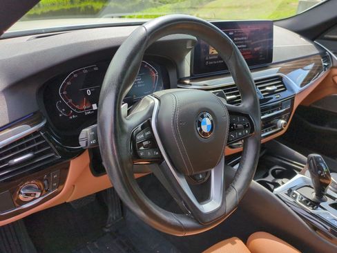 Used 2021 BMW 540i xDrive w/ Premium Package AWD/4WD image 18