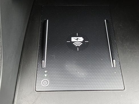 Used 2025 Honda Pilot EX-L image 31