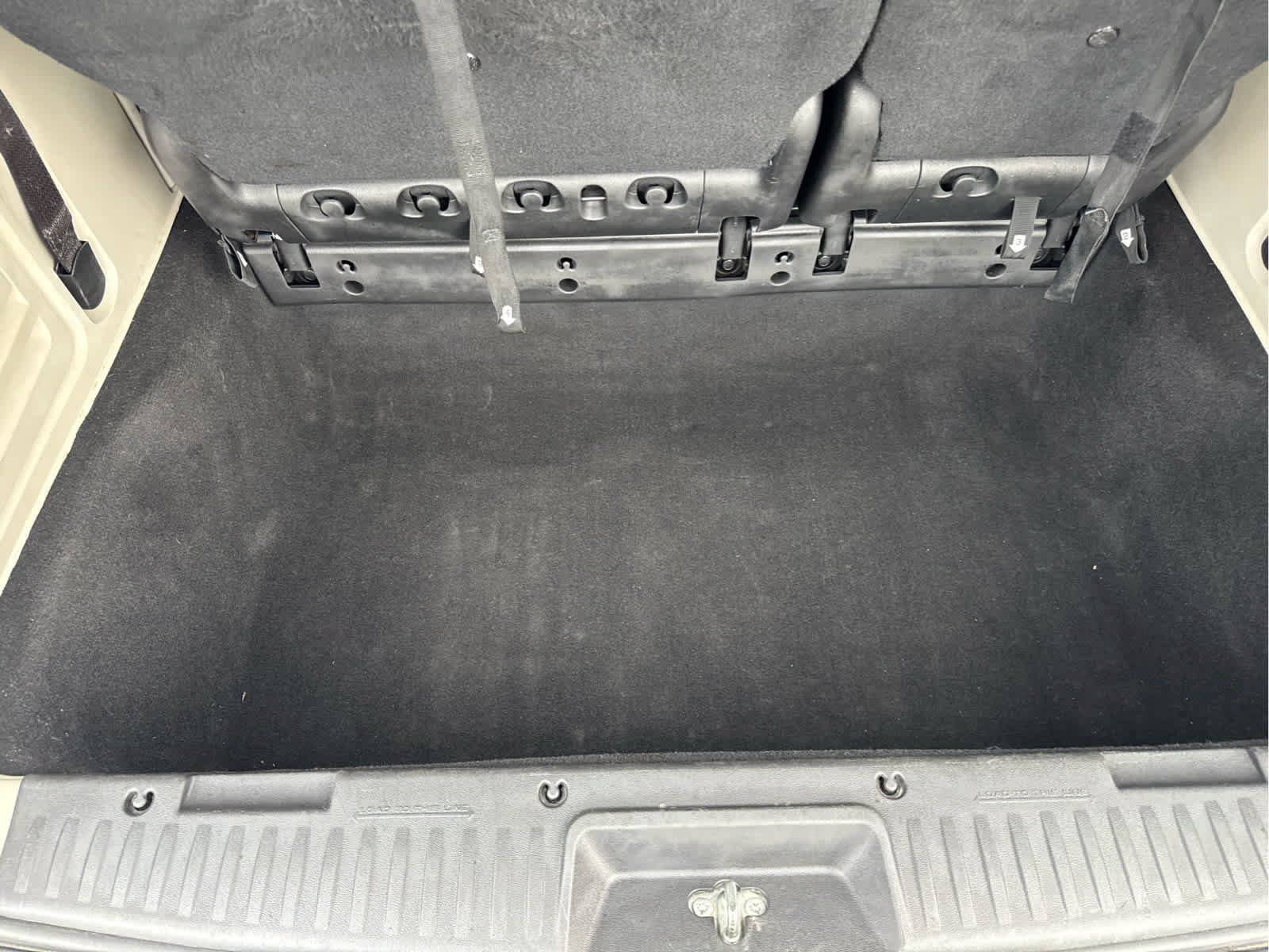 Used 2019 Dodge Grand Caravan SXT FWD image 34