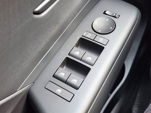 New 2026 Hyundai Kona SE AWD/4WD image 21