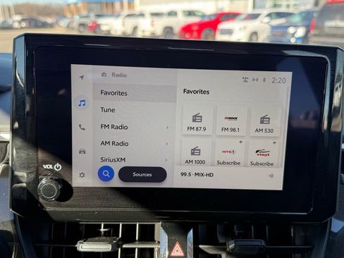 Used 2025 Toyota Corolla LE image 18