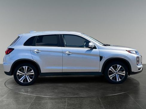 Used 2025 Mitsubishi Outlander Sport AWD image 10