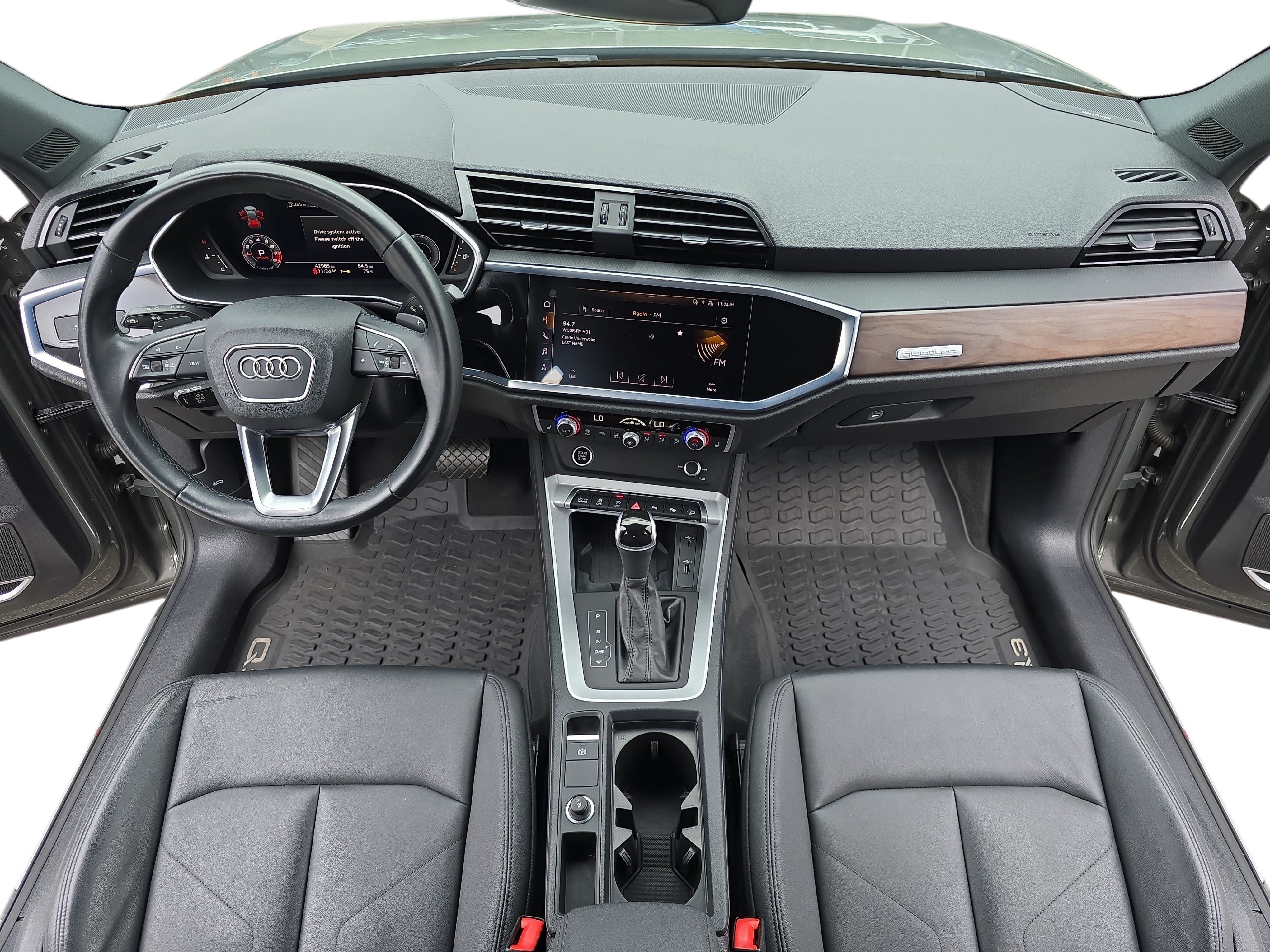 Used 2021 Audi Q3 2.0T Premium Plus w/ Premium Plus Package AWD/4WD image 9