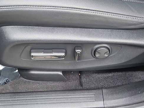 Used 2024 Honda CR-V EX-L image 15