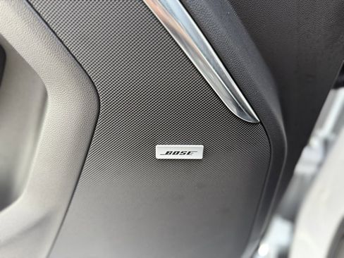 Used 2025 GMC Yukon Denali image 8