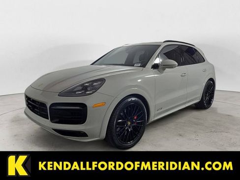 Used 2021 Porsche Cayenne GTS image 1