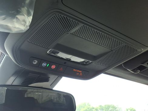 New 2026 GMC Terrain Elevation FWD image 17