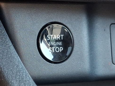 Certified 2024 Nissan Rogue SV w/ SV Premium Package AWD/4WD image 24