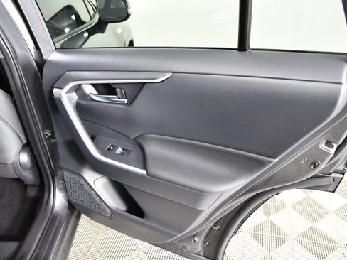 Used 2024 Toyota RAV4 SE w/ Weather & Moonroof Package AWD/4WD image 43