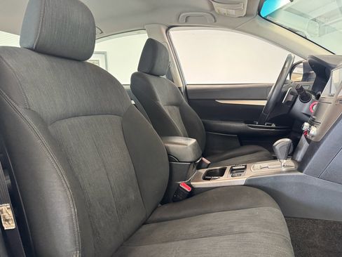 Used 2014 Subaru Legacy 2.5i Premium AWD/4WD image 27
