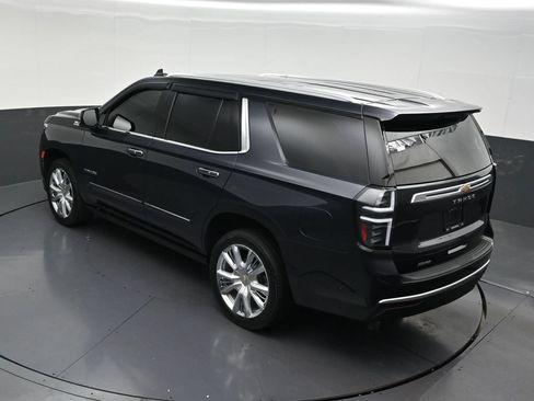 Used 2023 Chevrolet Tahoe High Country AWD/4WD image 17