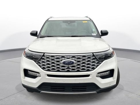 Used 2021 Ford Explorer Platinum w/ Equipment Group 601A image 3