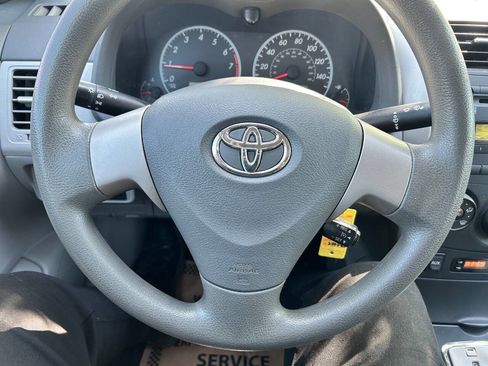 Used 2010 Toyota Corolla LE image 17