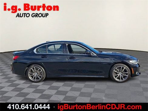 Used 2021 BMW 330i xDrive Sedan w/ Premium Package image 7