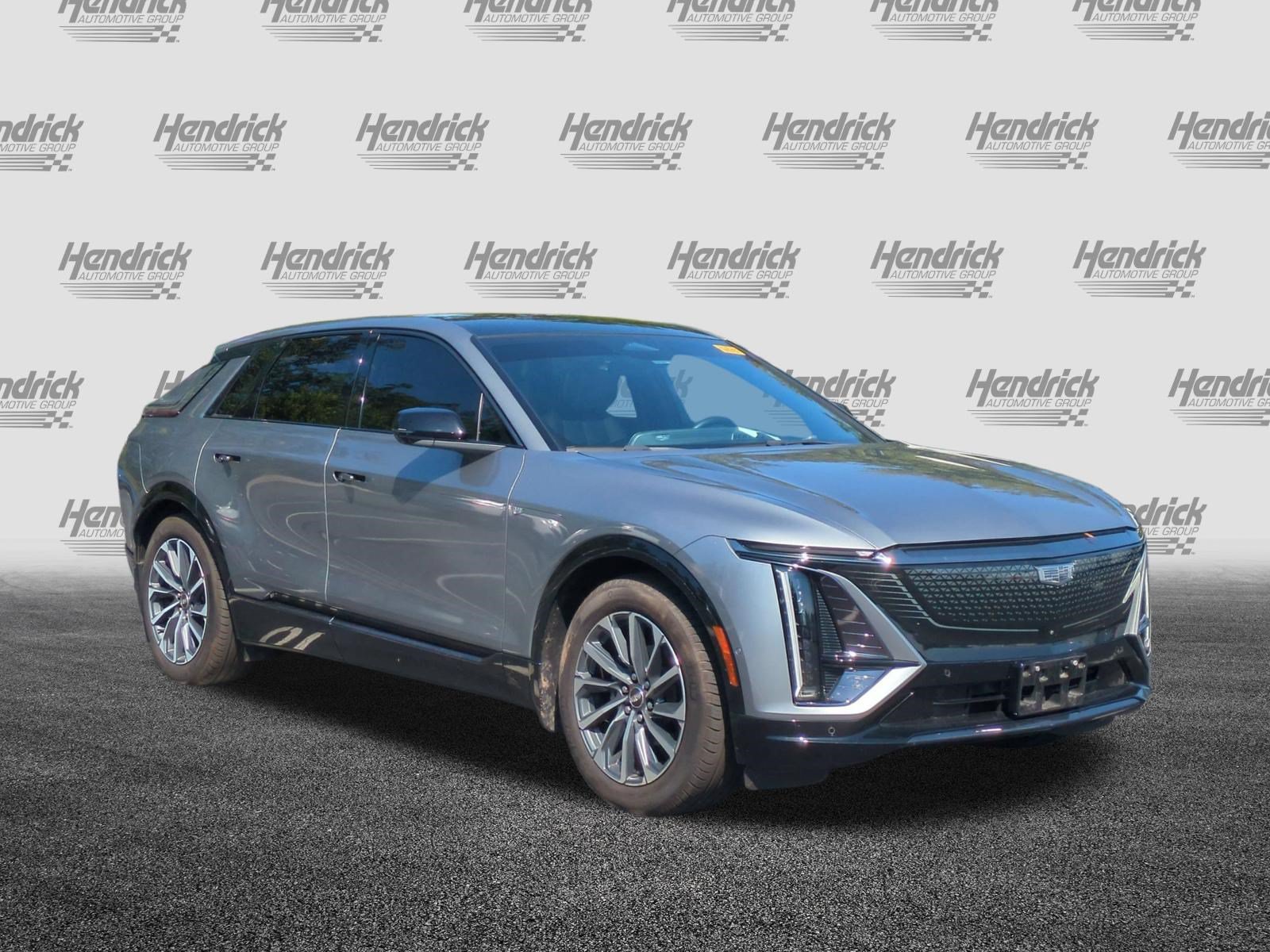 Used 2024 Cadillac Lyriq Sport w/ LPO, Floor Liner Package AWD/4WD image 2