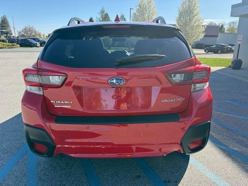 Used 2023 Subaru Crosstrek 2.5i Limited AWD/4WD image 6
