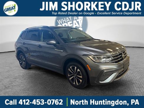 Used 2023 Volkswagen Tiguan S image 1
