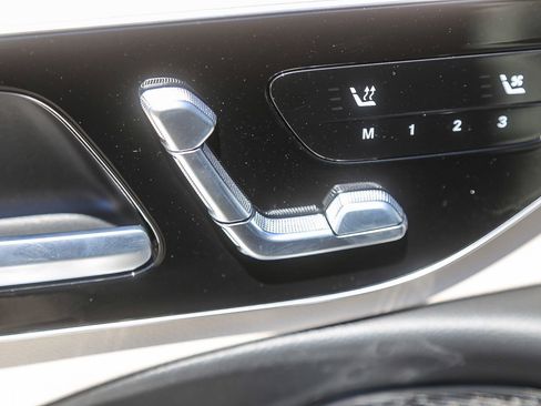 New 2025 Mercedes-Benz E 350 4MATIC Sedan image 20