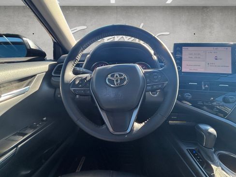 Used 2021 Toyota Camry XSE image 21