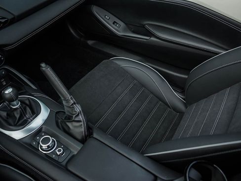 New 2025 MAZDA MX-5 Miata RF Club image 22