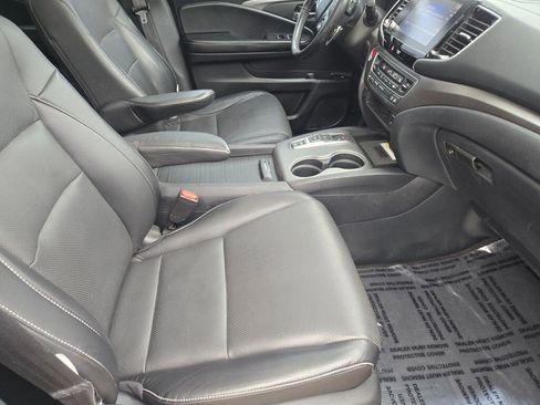 Used 2023 Honda Ridgeline RTL-E image 6