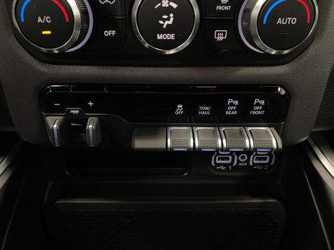 Used 2023 RAM 1500 Lone Star AWD/4WD image 26
