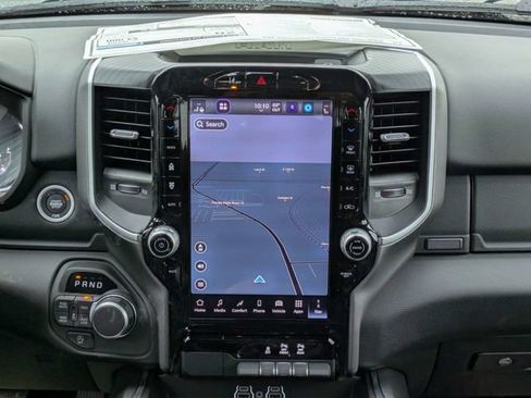 New 2026 RAM 1500 4x4 Crew Cab image 18
