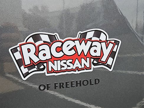 Certified 2025 Nissan Pathfinder Platinum w/ Cargo Package image 36