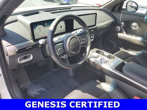 Certified 2024 Genesis GV60 Advanced image 23