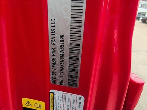 Used 2021 Jeep Wrangler Unlimited Sahara w/ Uconnect 4C Nav & Sound Group image 26