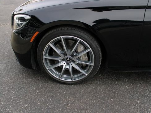 Certified 2022 Mercedes-Benz E 350 4MATIC Sedan image 7