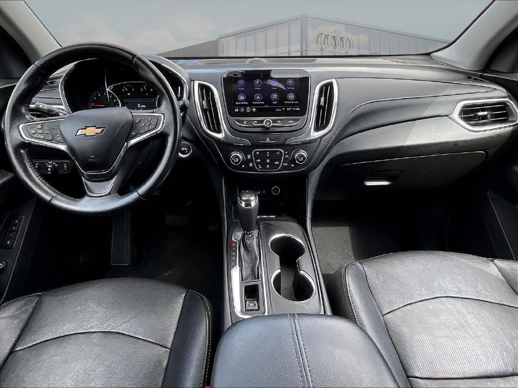 Used 2020 Chevrolet Equinox Premier w/ Premier Redline Edition FWD image 9