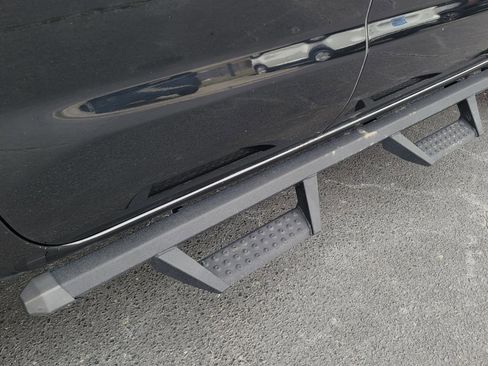 Used 2022 Nissan Frontier SV image 48