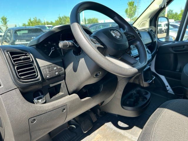 Used 2024 RAM ProMaster 2500 w/ Convenience Group FWD image 16