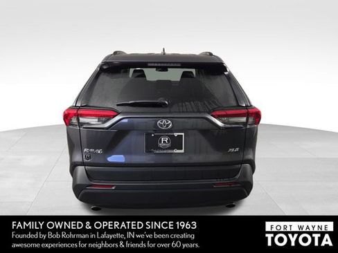 Used 2025 Toyota RAV4 XLE FWD image 8