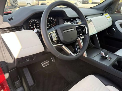 New 2026 Land Rover Discovery Sport Landmark AWD/4WD image 20