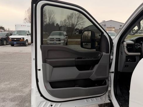 Used 2024 Ford F350 XL image 16