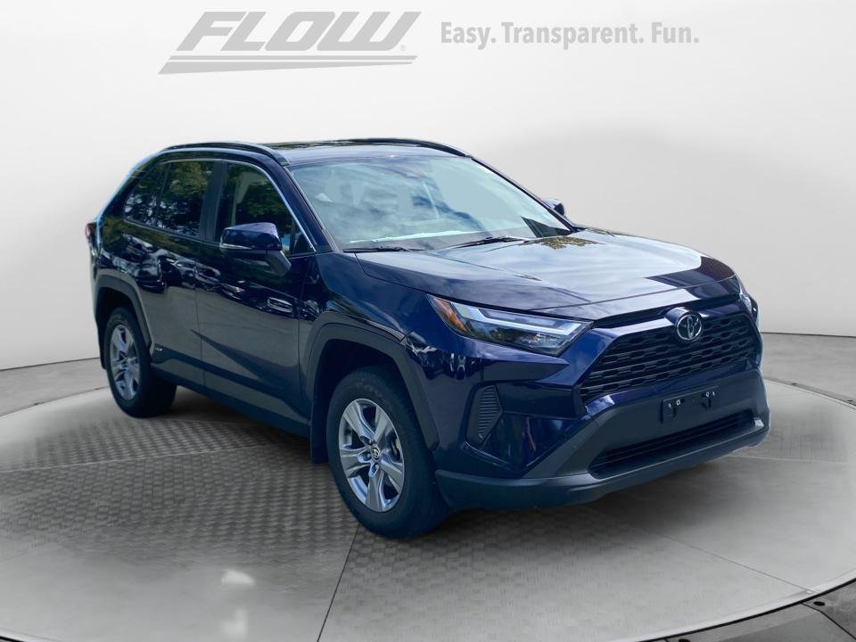 Used 2025 Toyota RAV4 XLE w/ Convenience Package AWD/4WD image 1