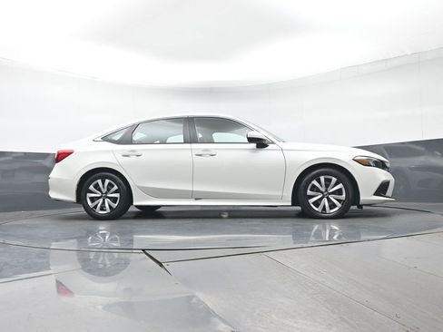 Certified 2023 Honda Civic LX image 34