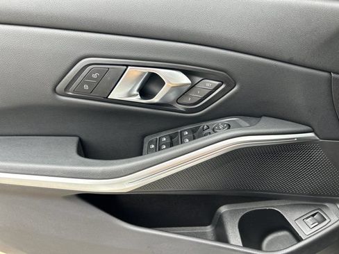Certified 2026 BMW 330i xDrive Sedan AWD/4WD image 17