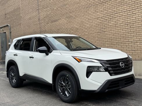 New 2026 Nissan Rogue Dark Armor AWD/4WD image 2
