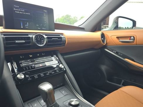 Used 2025 Lexus IS 350 F Sport RWD image 28