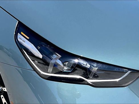 Used 2026 BMW 530i RWD image 27