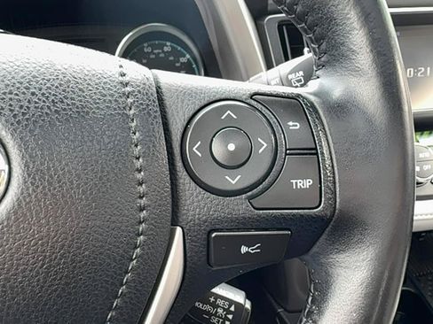 Used 2018 Toyota RAV4 Limited w/ Advanced Technology Package AWD/4WD image 16