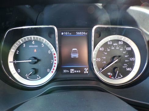 Used 2019 Nissan Titan S w/ S Utility Package image 13