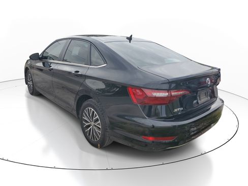 Used 2021 Volkswagen Jetta SE w/ SE Cold Weather Package FWD image 6